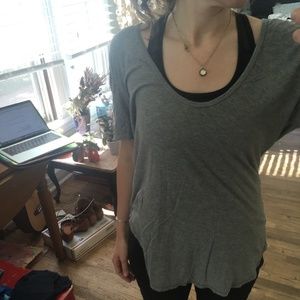 Lululemon grey tee